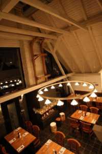 strop restaurace